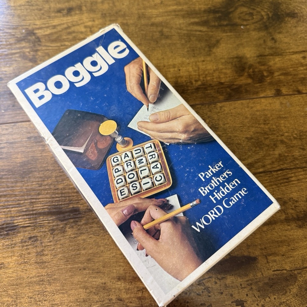 VTG 70s 80s BOGGLE WORD GAME Replacement Parts Pieces Empty Box ONLY Prop‎